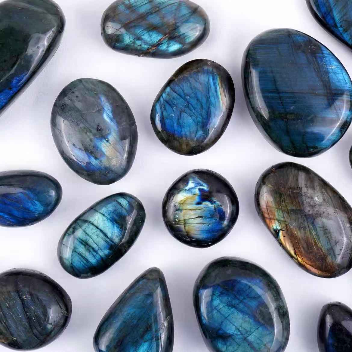 Flashy Labradorite Palm Stone - Magic & Intuition Meditation Tool